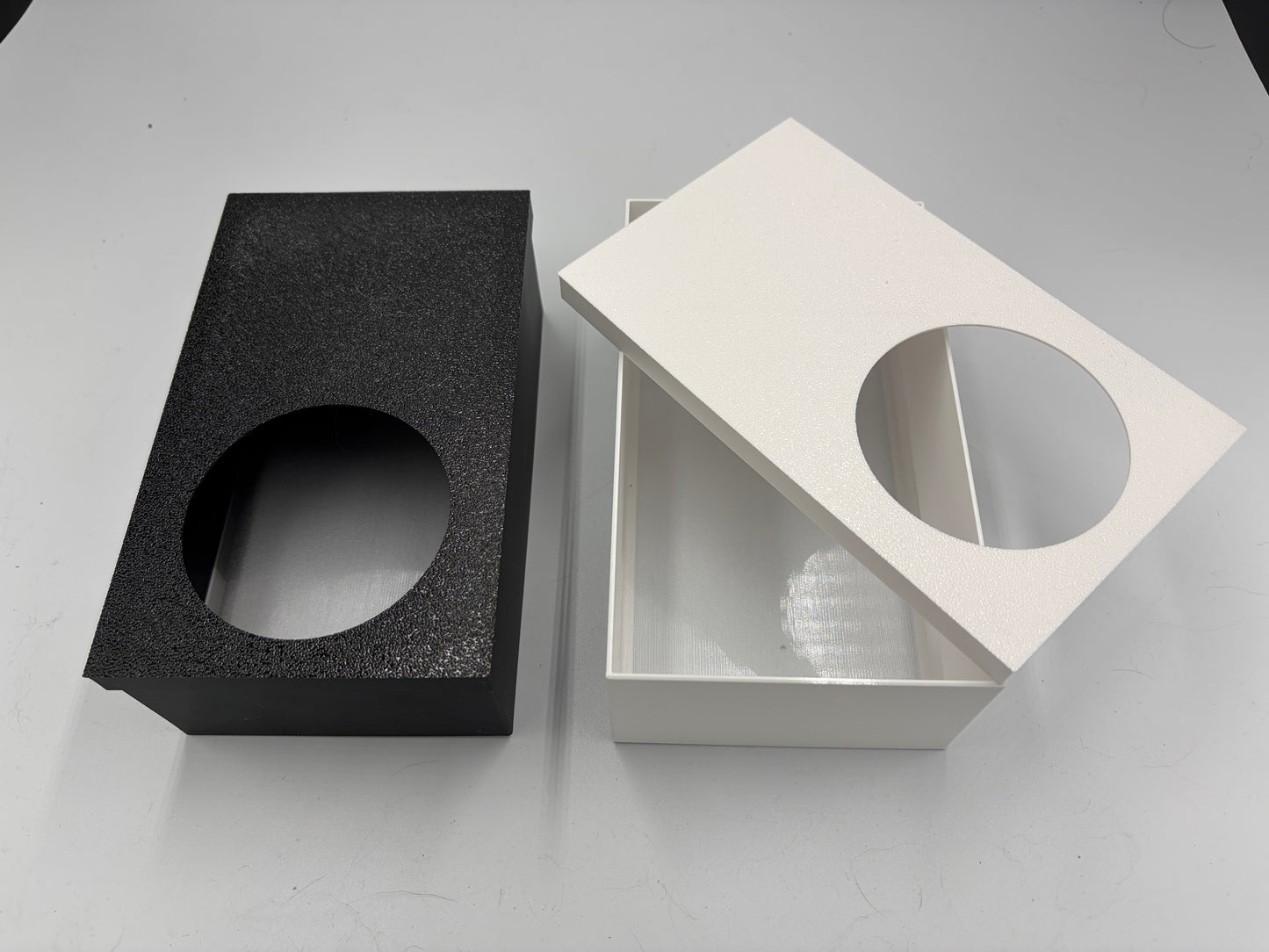 Lay Box