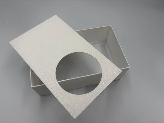 Lay Box